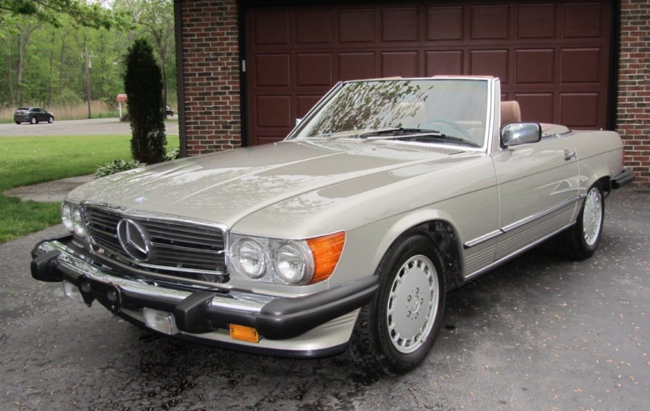 1986 Mercedes-Benz 560SL