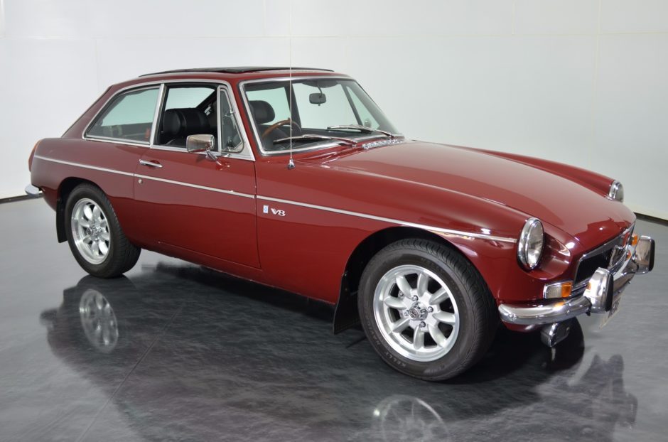 1973 MGB GT V8
