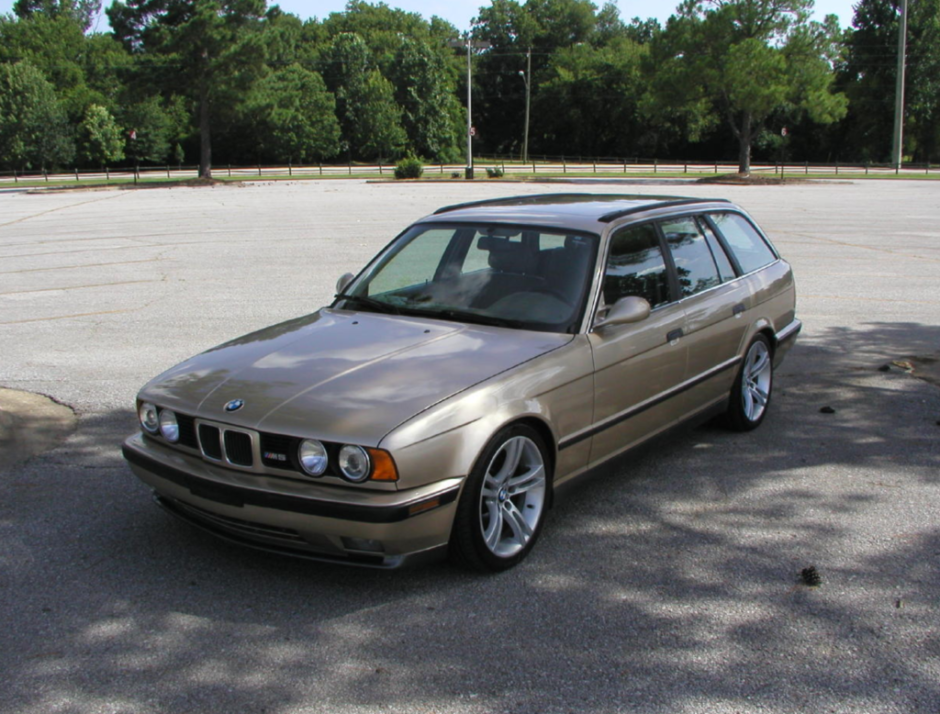 S52-Swapped 1992 BMW 525i Touring
