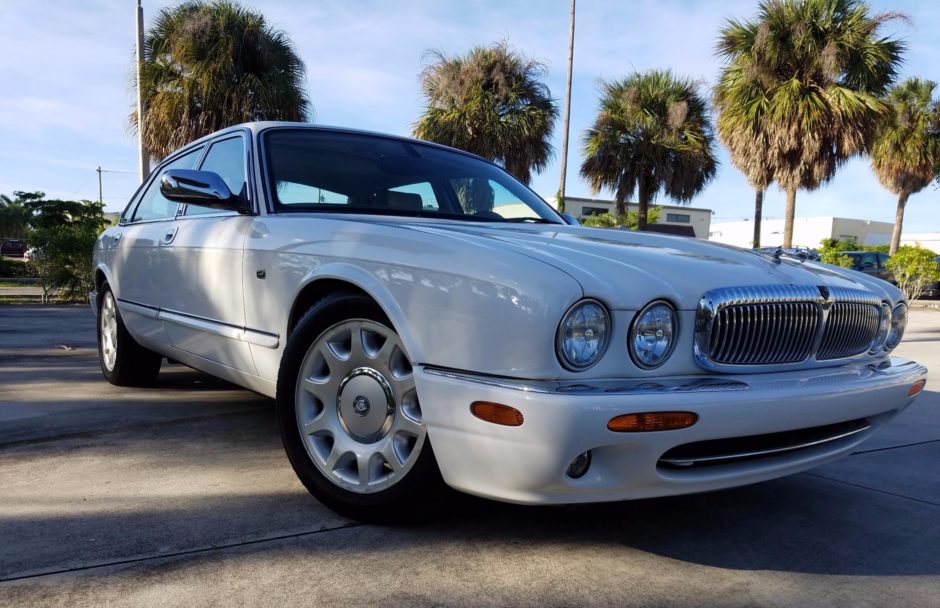 No Reserve: 2000 Jaguar Supercharged Vanden Plas