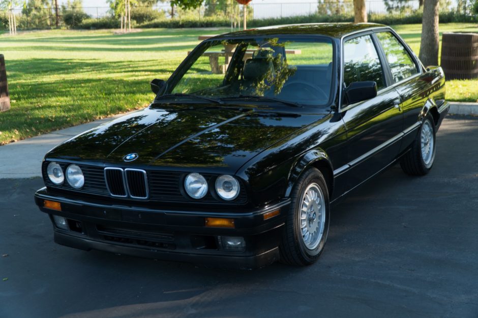 1989 BMW 325i 5-Speed