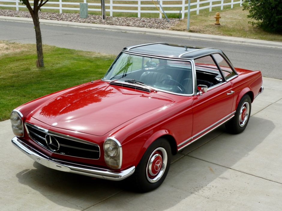 1967 Mercedes-Benz 230SL 4-Speed