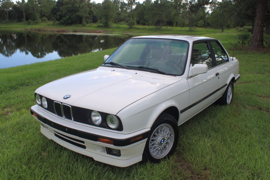 1989 BMW 325is 5-Speed