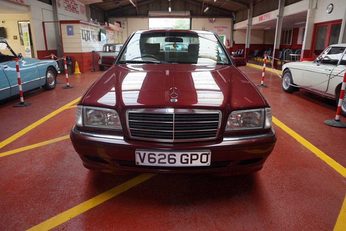 Mercedes C200 Elegance Auto