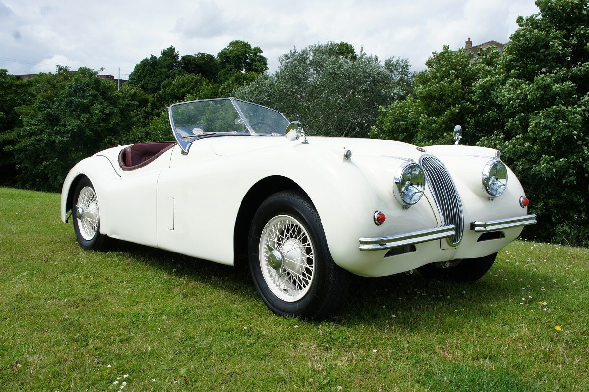 Jaguar XK120 SE Roadster 1953