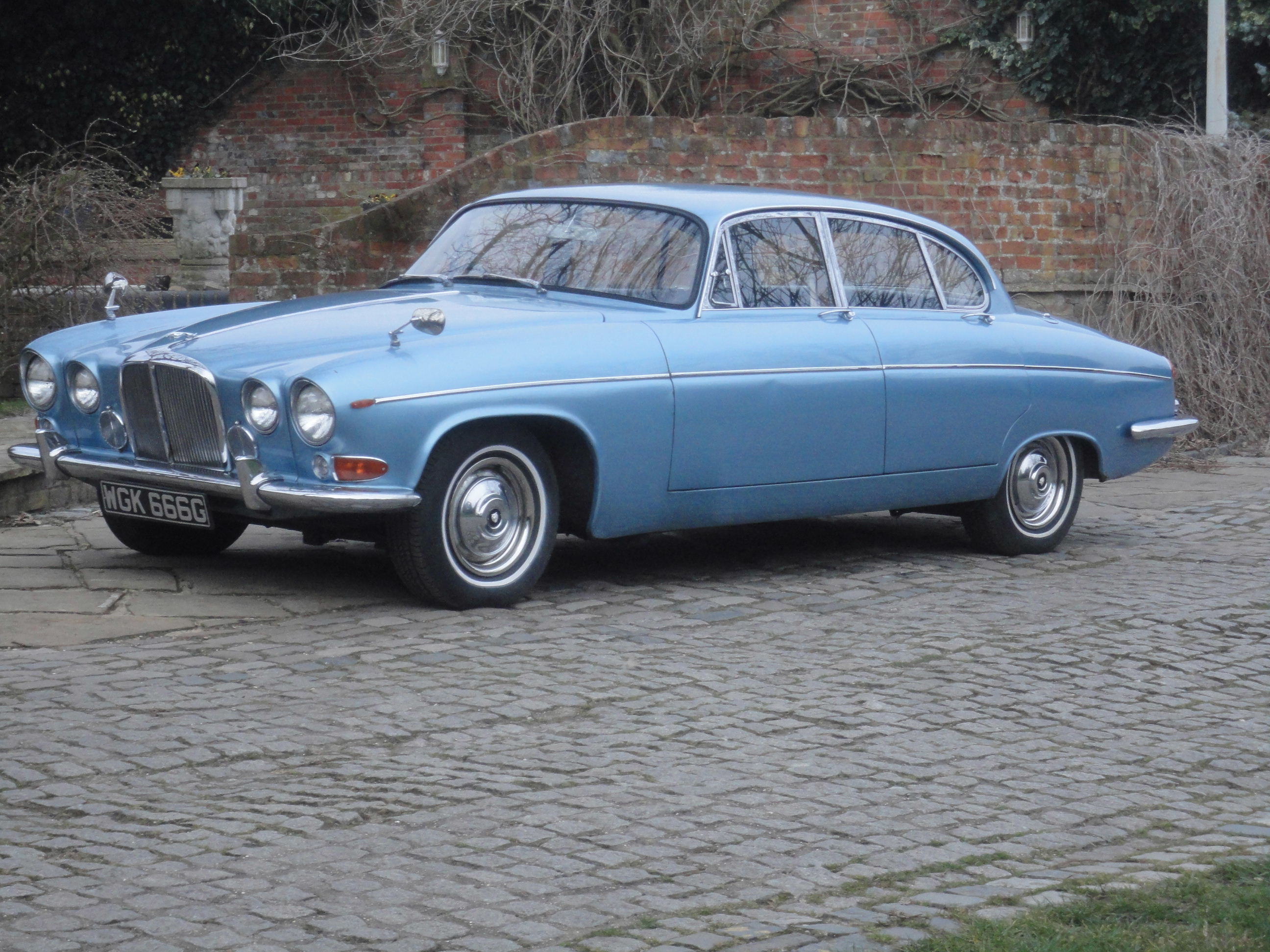 1968 Jaguar 420G Saloon