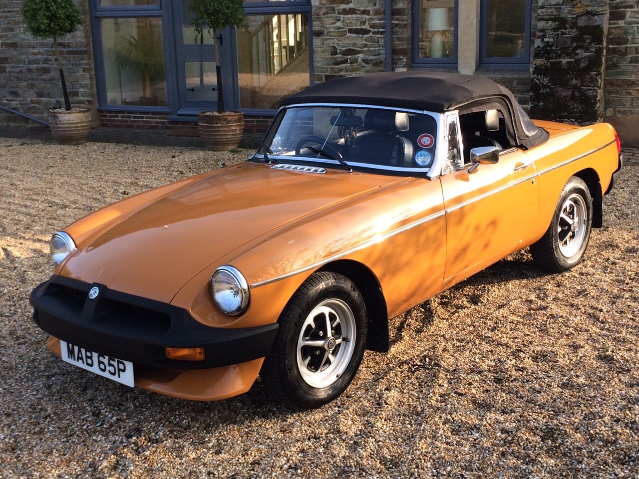 1975 MGB Roadster