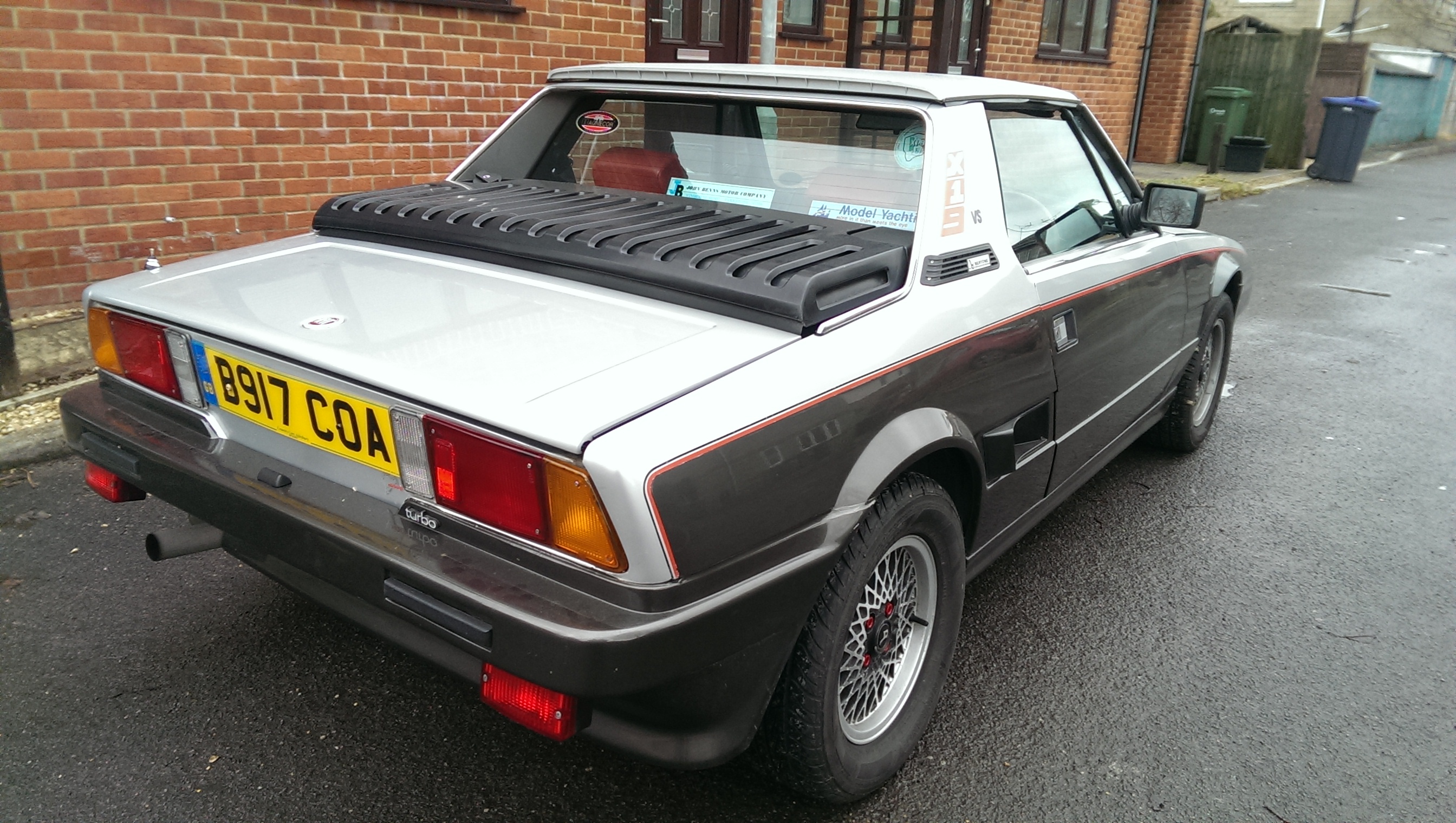 1985 Fiat X1/9 VS