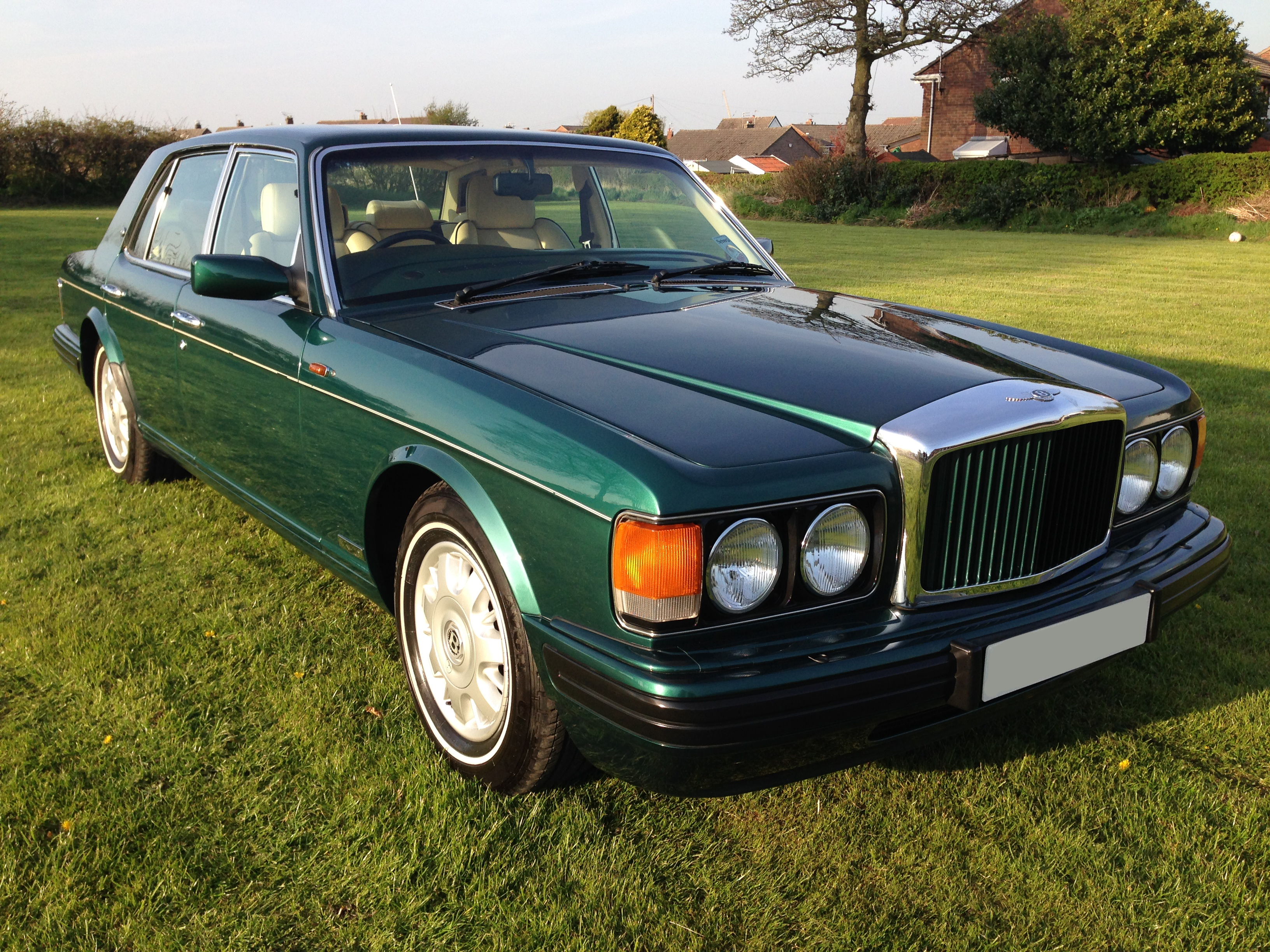 1996 Bentley Brooklands Saloon