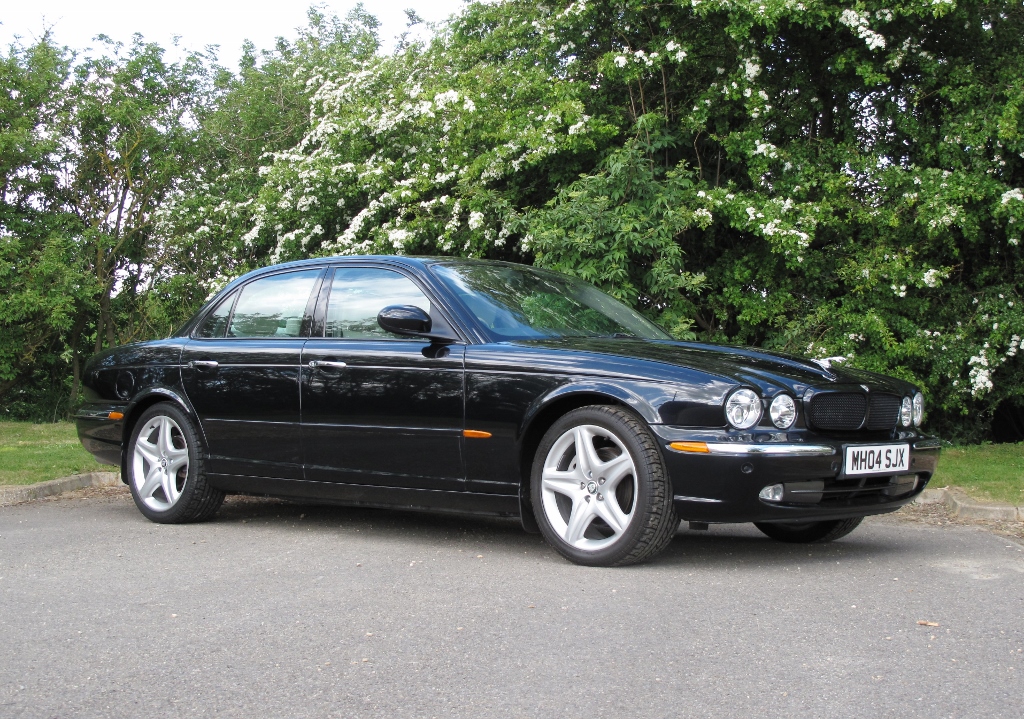 2004 Jaguar XJ8 V8 Sport