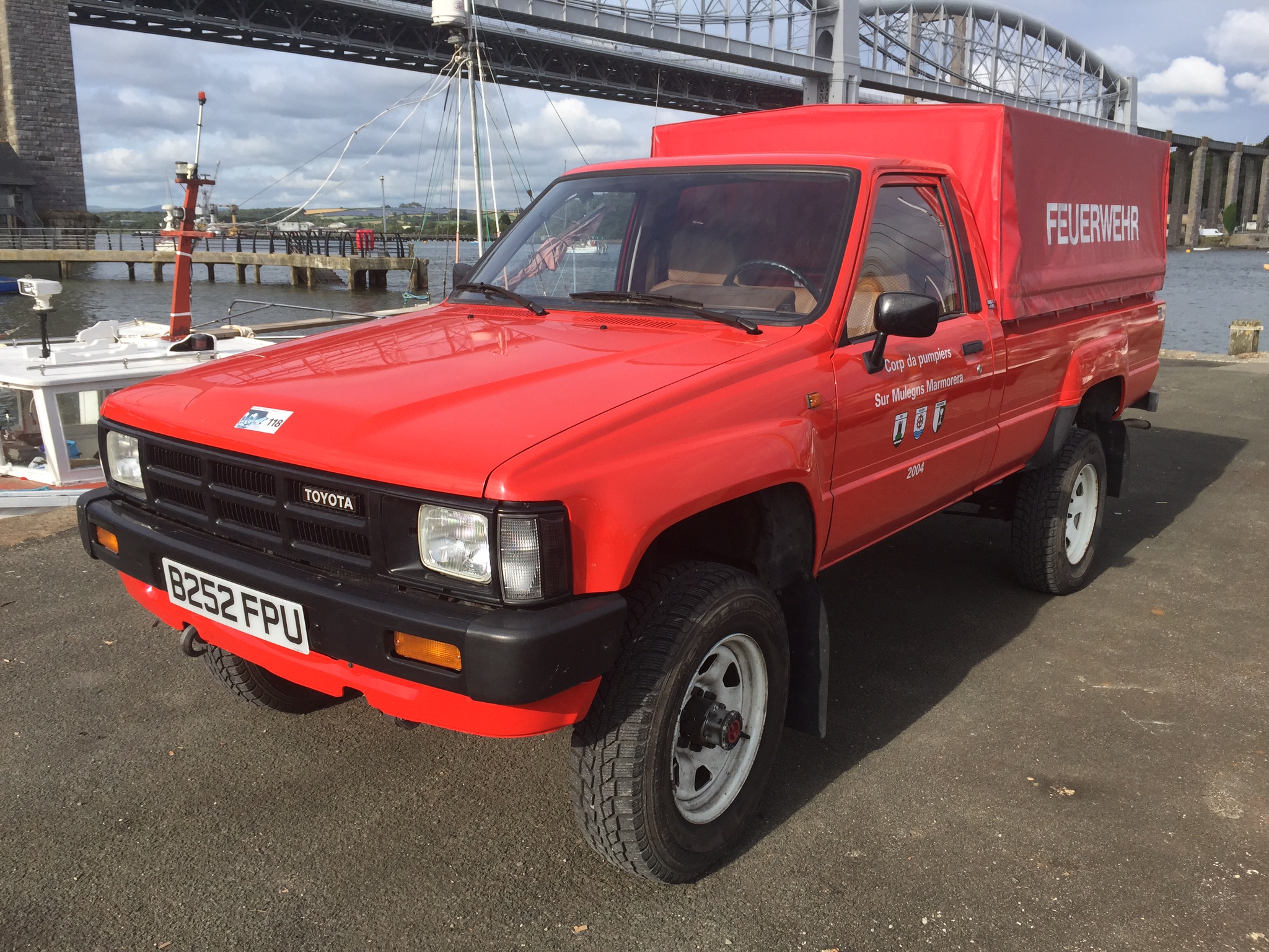 1985 Toyota YN65L Hi-Lux Pick up