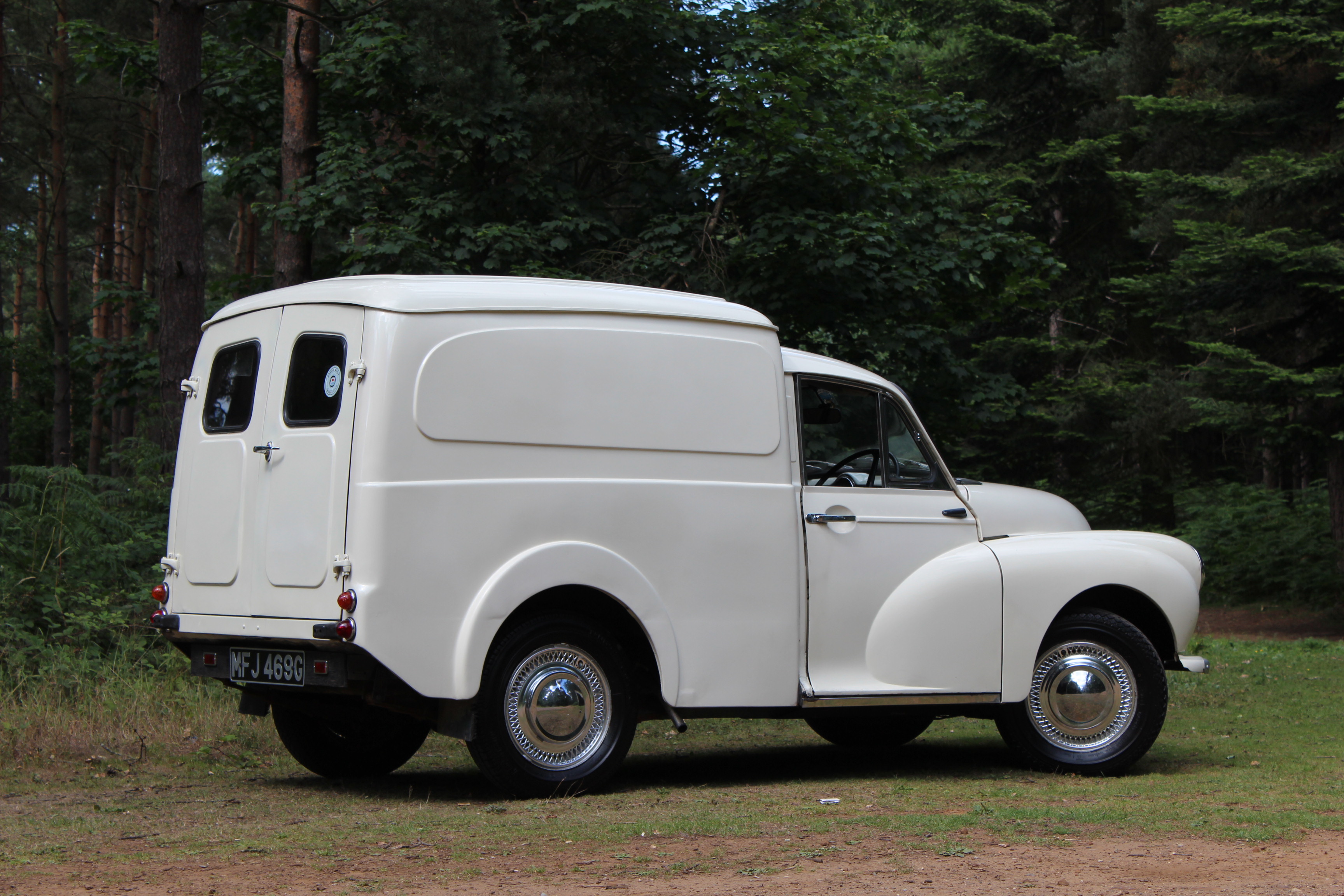 100% Charity lot 1968 Austin 6 CWT Van