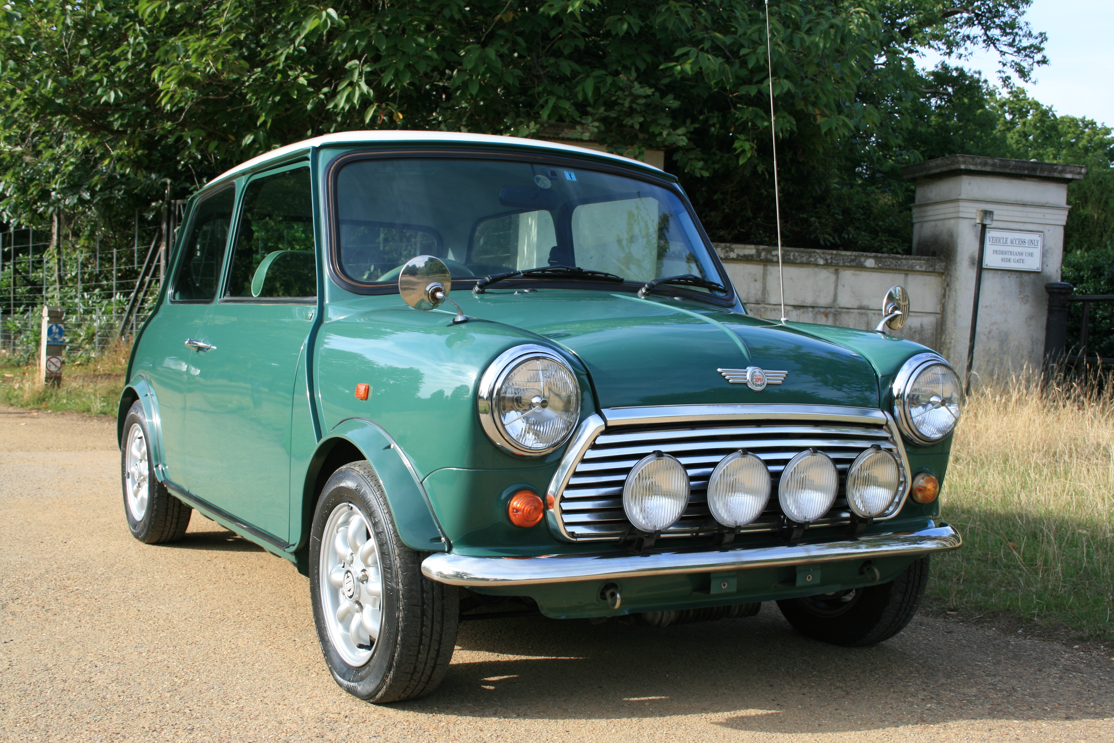 1996 Rover Mini Cooper 35th Anniversary special edition