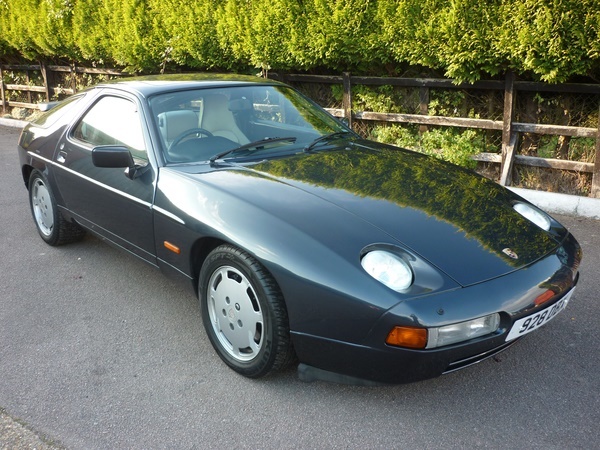 1988 Porsche 928 S4 Auto