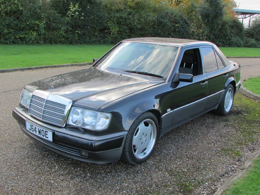1992 Mercedes-Benz 500E Saloon
