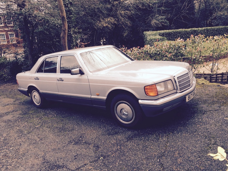 1987 Mercedes-Benz 300 SE