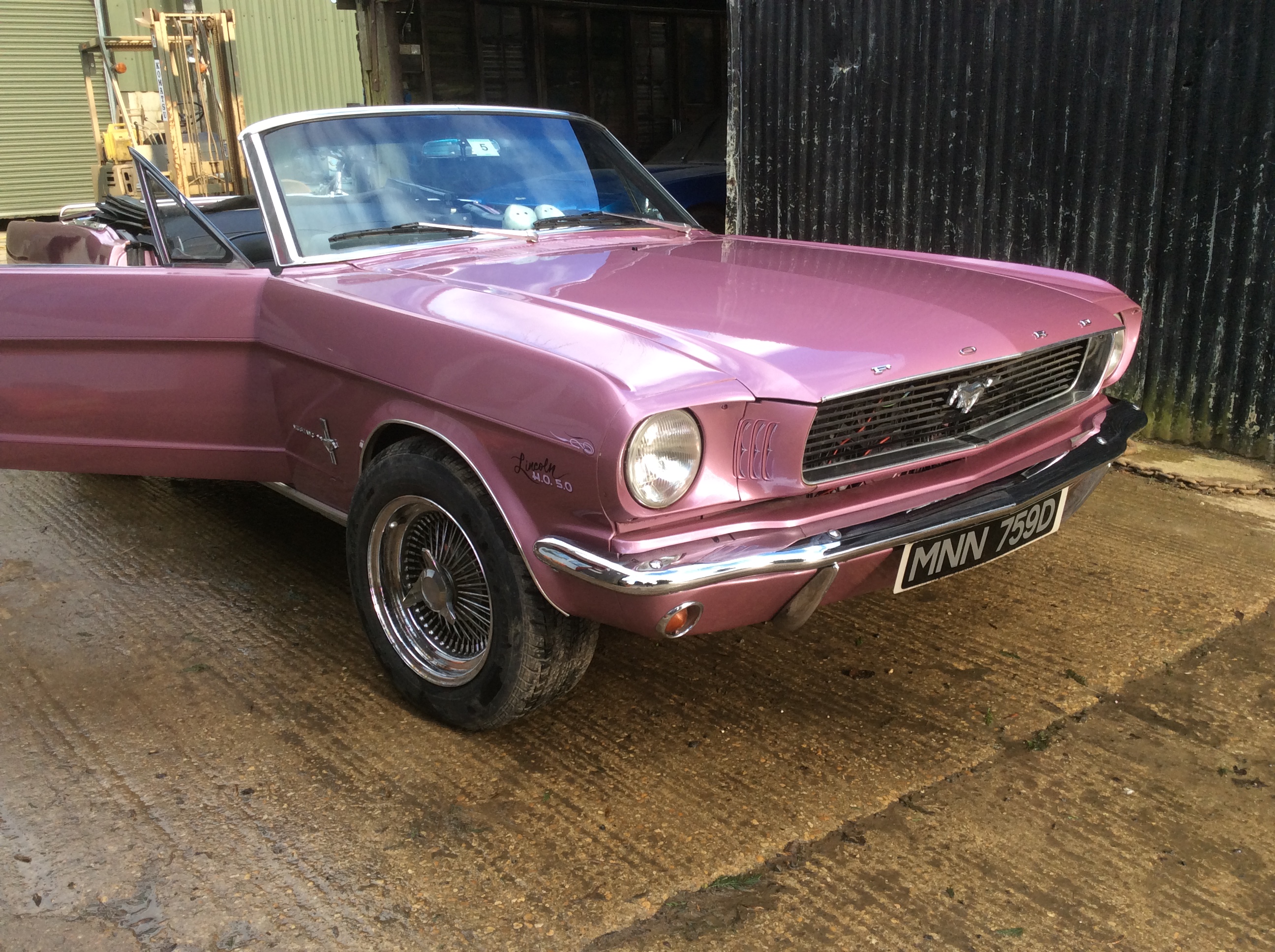 1965 Ford Mustang V8 Convertible