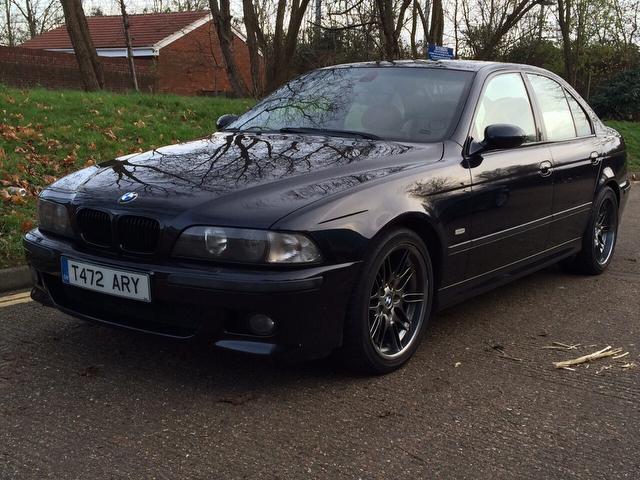 1999 BMW M5 (E39).