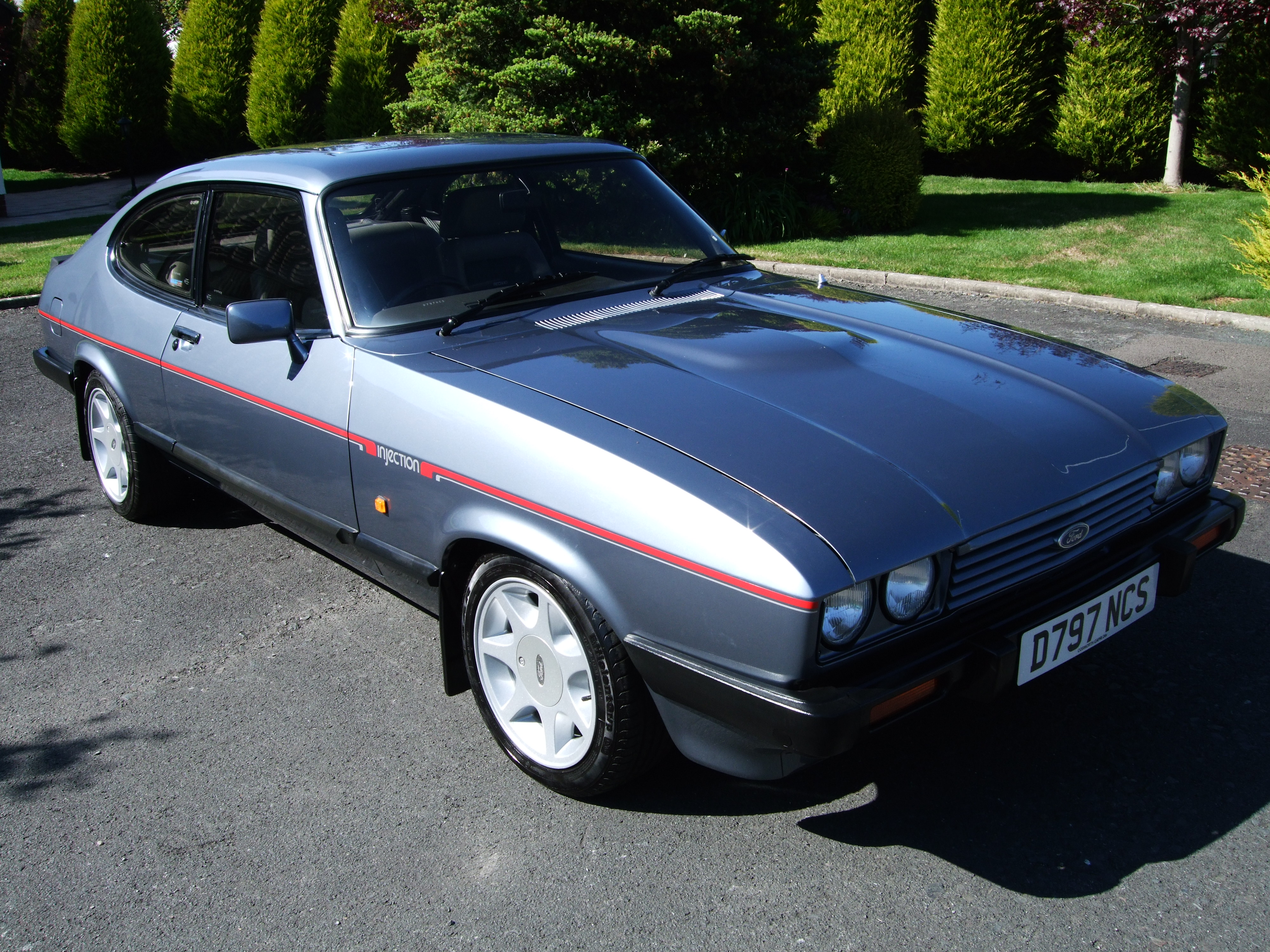 Ford Capri 2.8 Injection Special