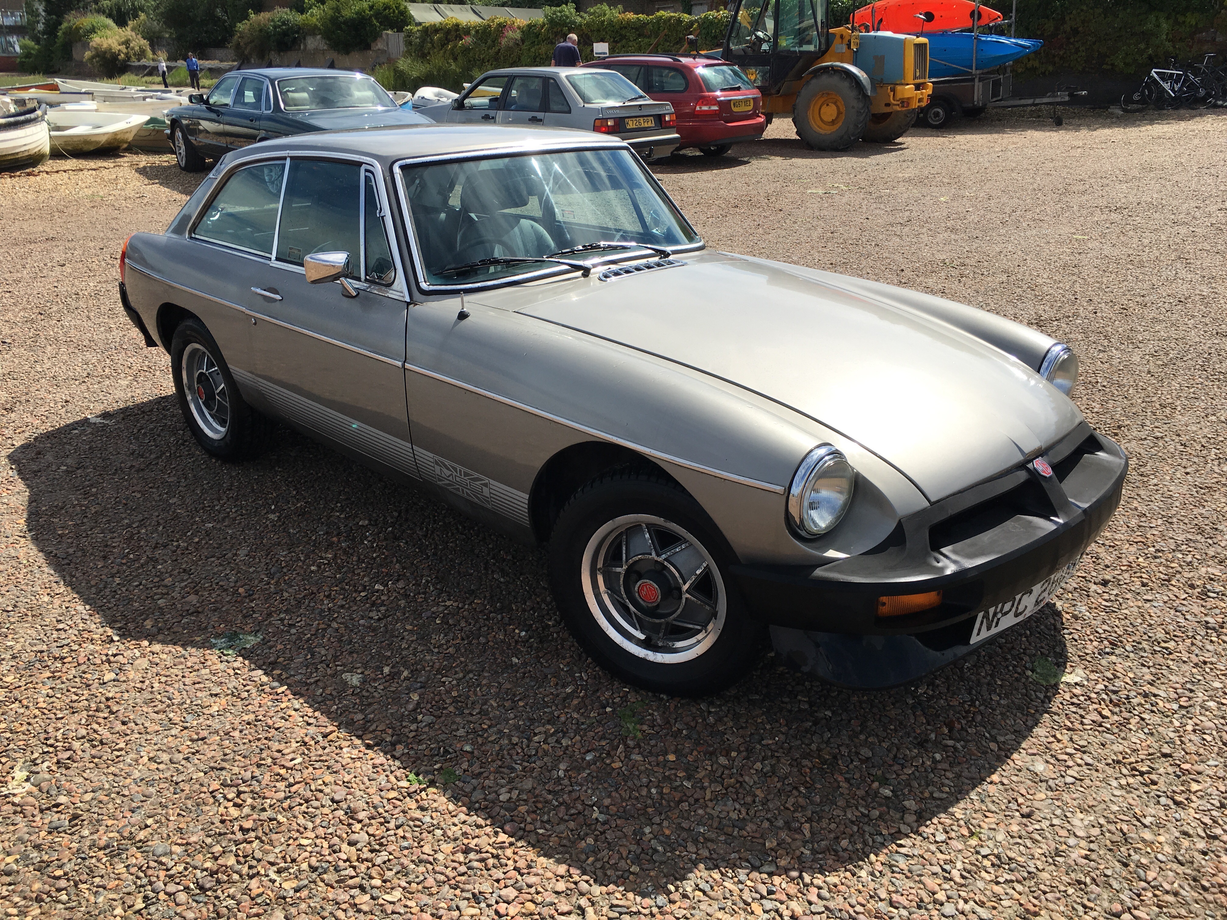 1981 MG B GT LE