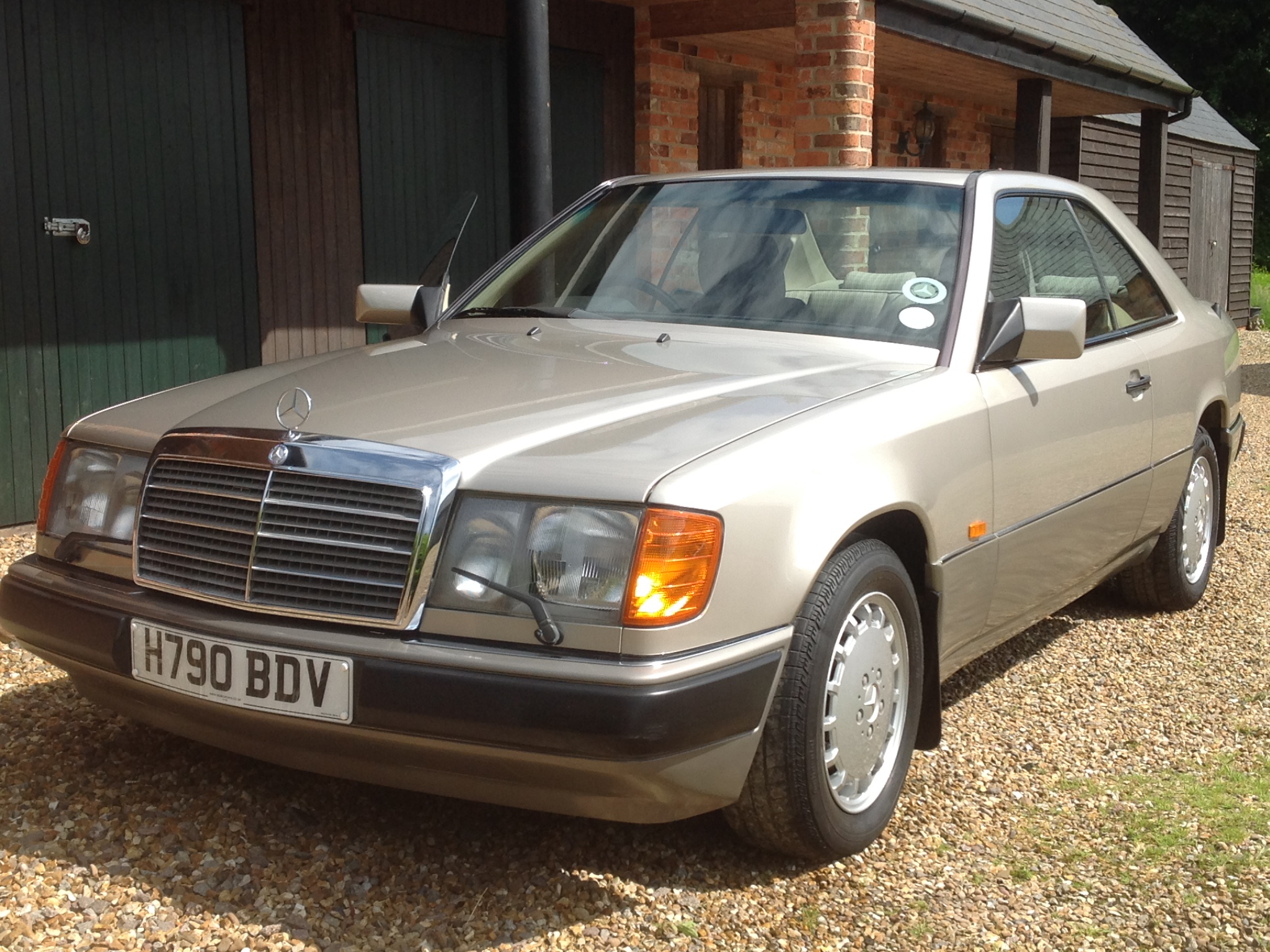 1990 Mercedes-Benz 300CE Coupe