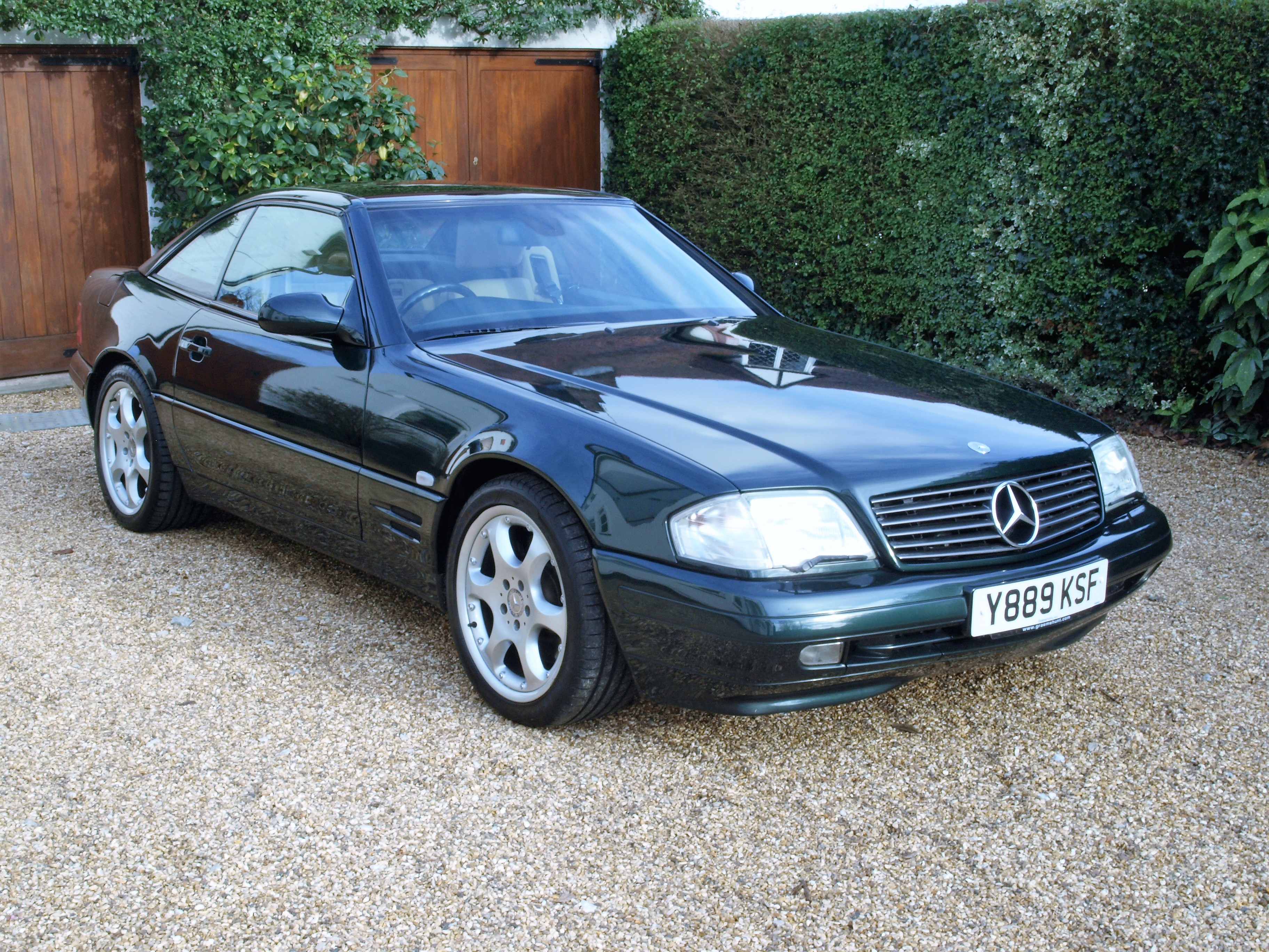 2001 Mercedes-Benz 320 SL