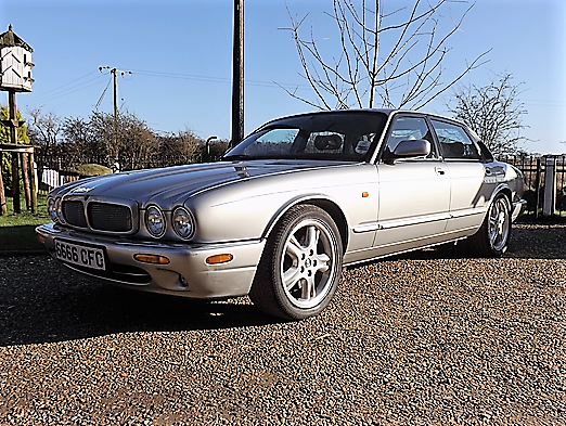 1998 Jaguar XJR V8 Auto