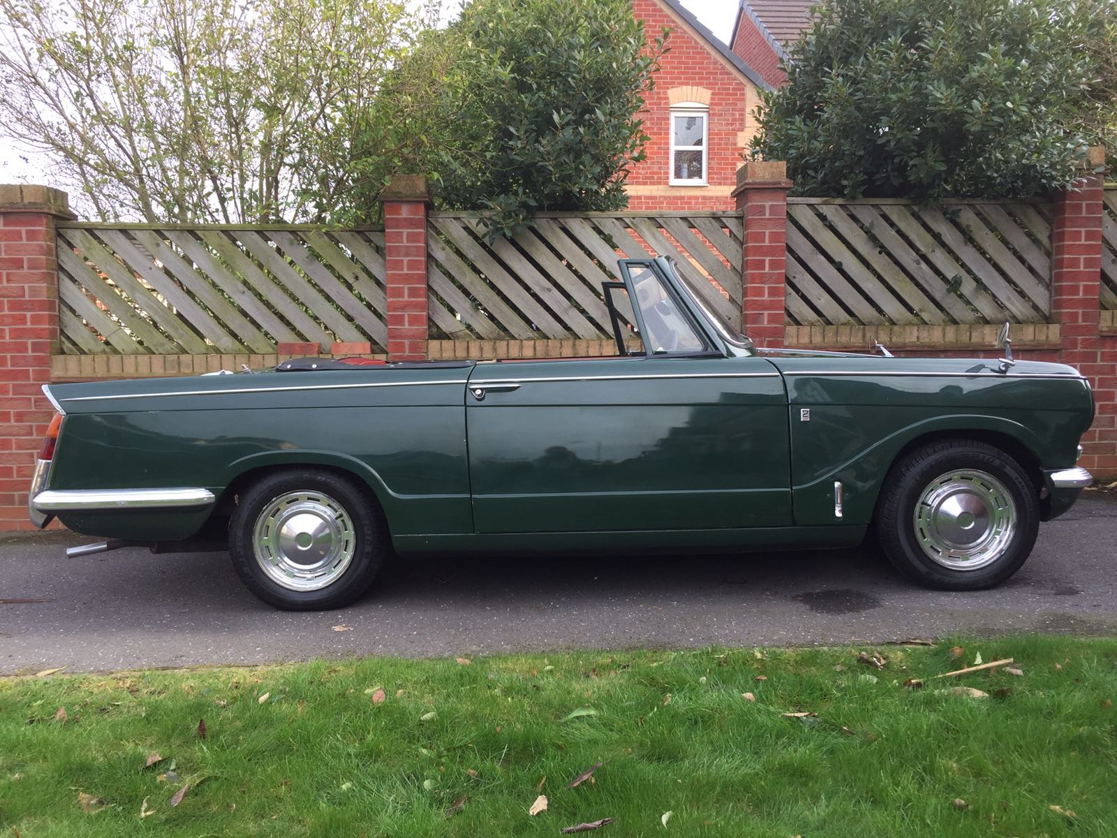 1967 Triumph Vitesse 2L Convertible