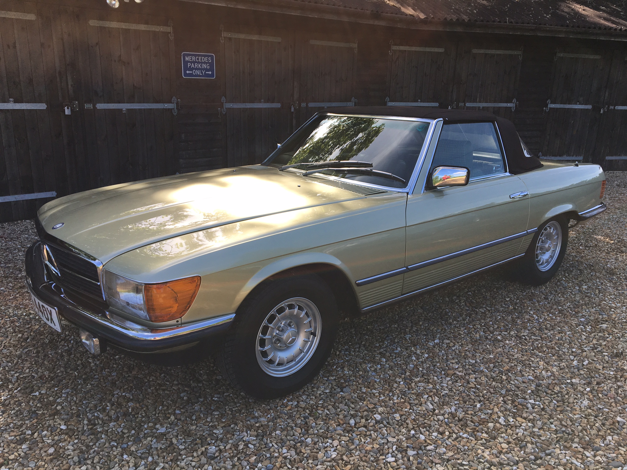 1982 Mercedes-Benz 280SL (R107 Series)