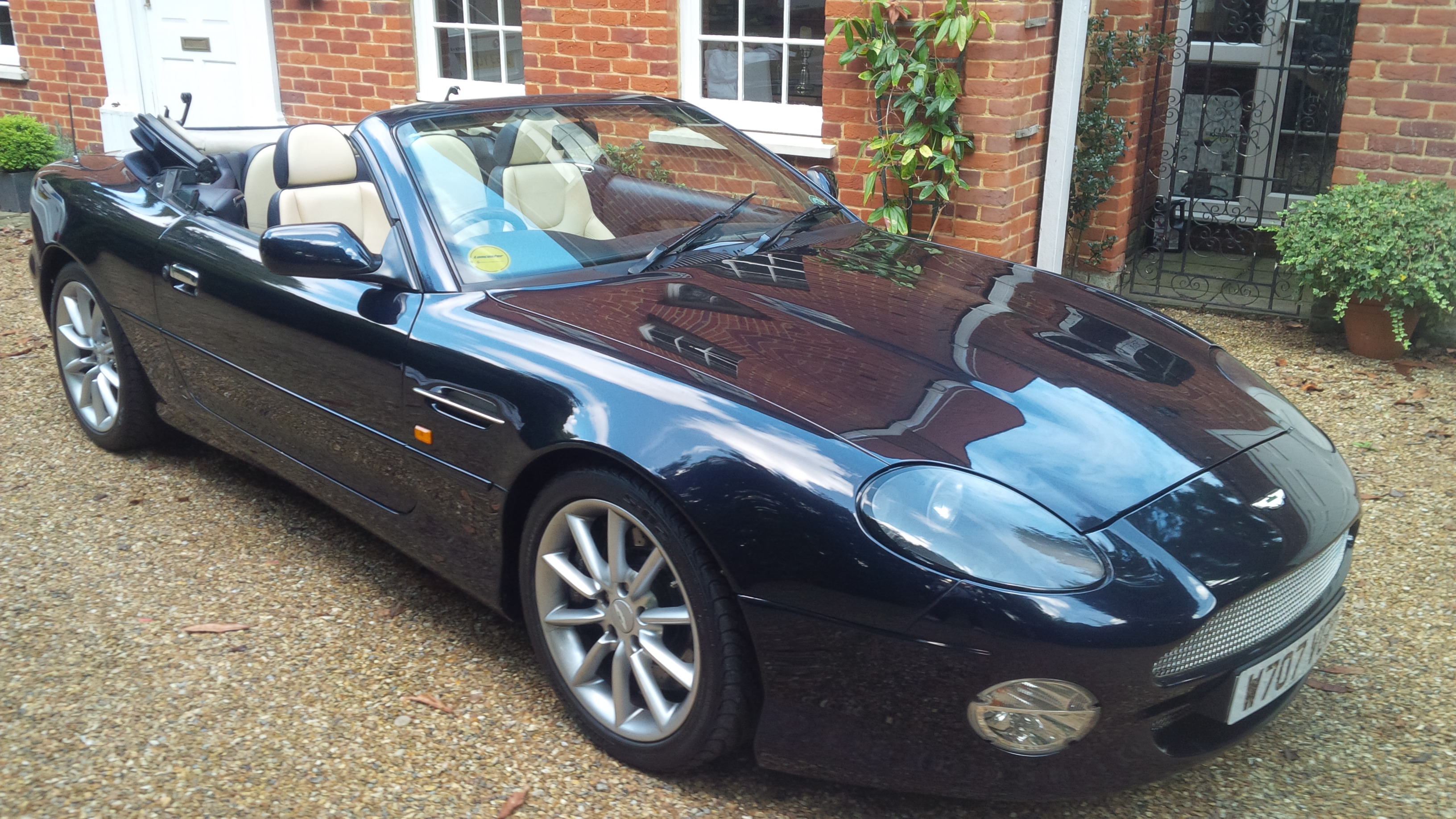 2000 Aston Martin DB7 Vantage Volante