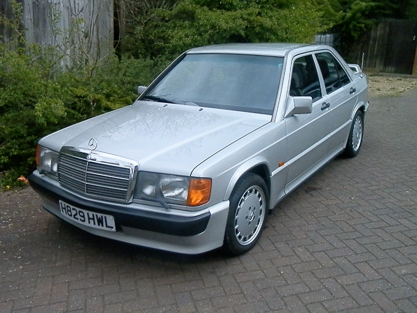Mercedes 190E Cosworth 2.5 - 16