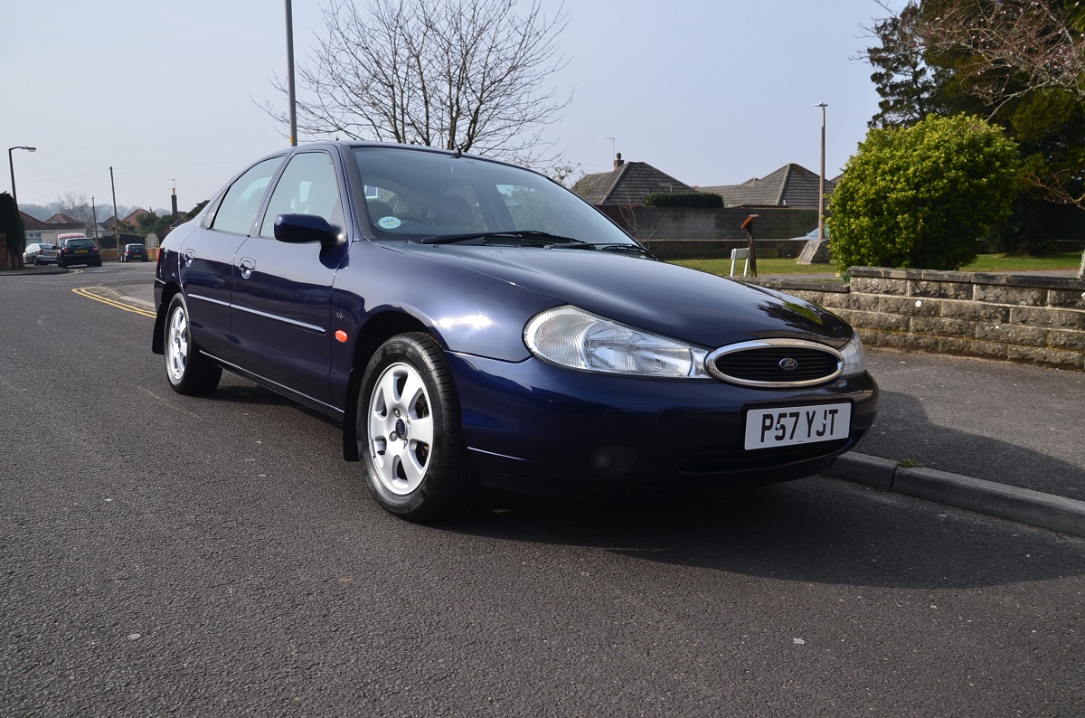 Ford Mondeo Ghia X Auto 1996