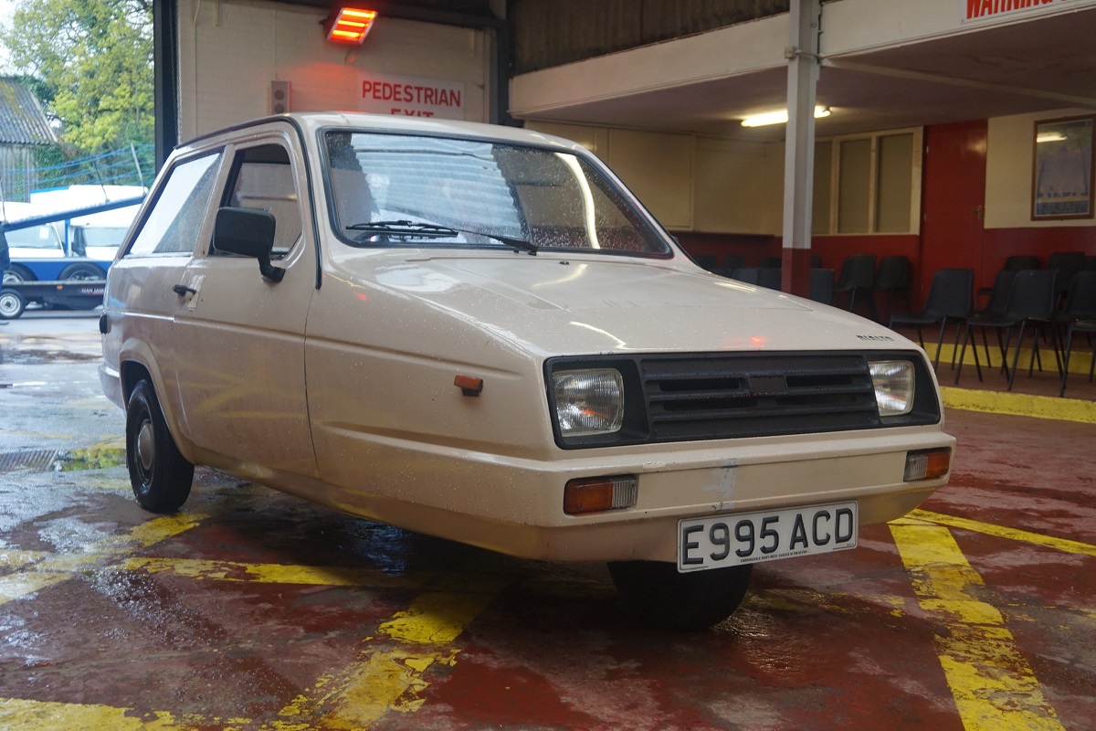 Reliant Rialto 1987