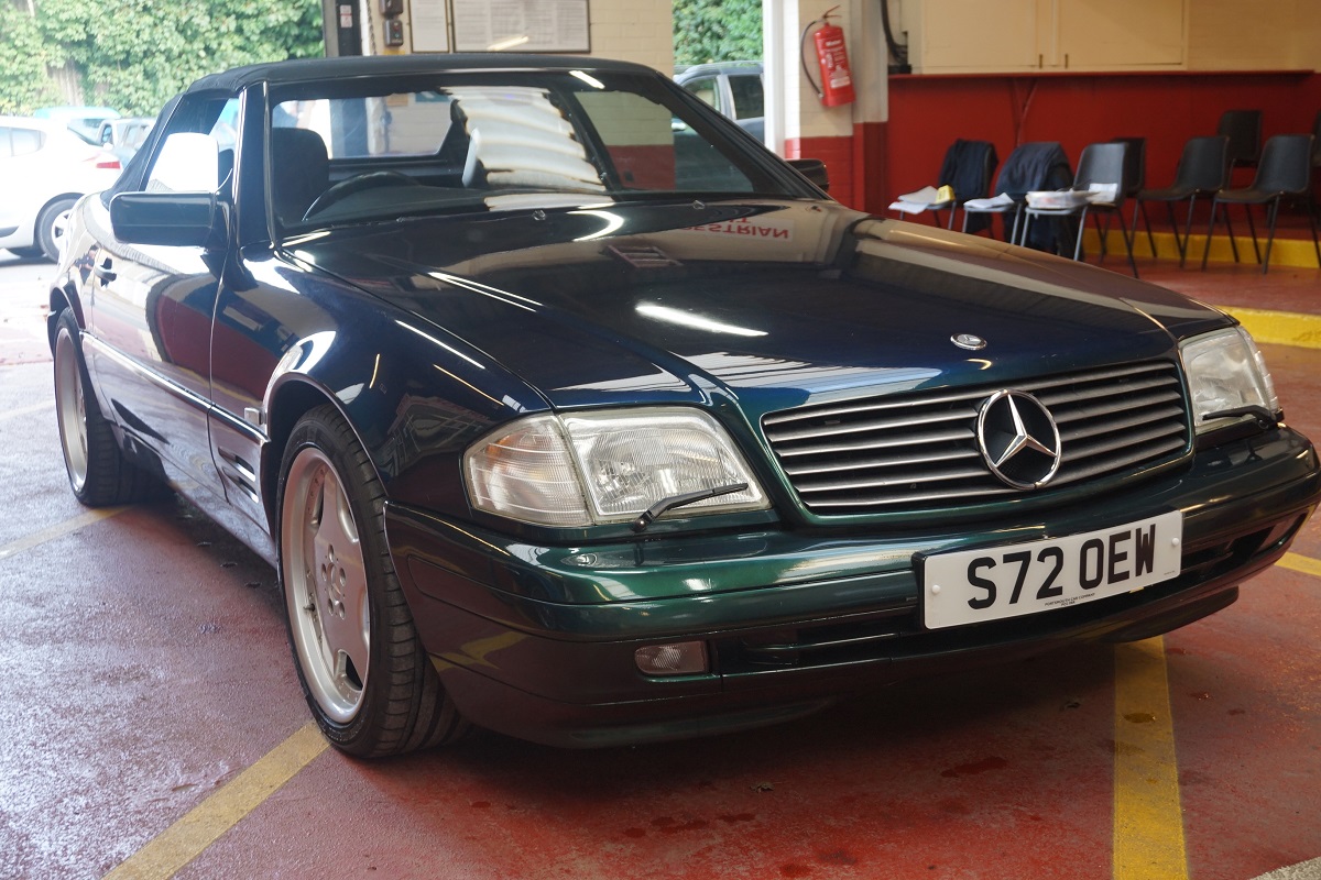 Mercedes SL230 Auto 1998