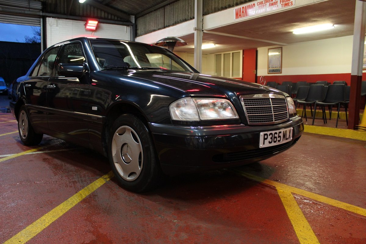 Mercedes C200 Elegance Auto 1996