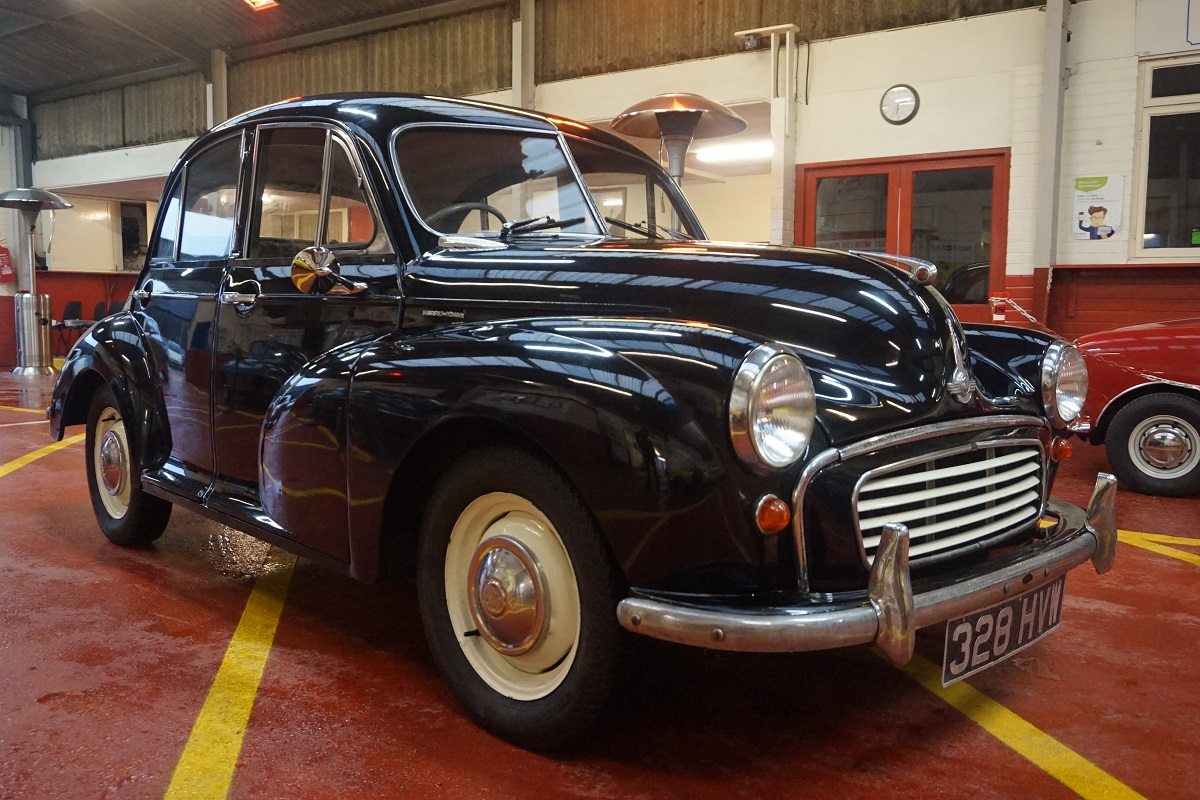Morris Minor Split Screen 1956