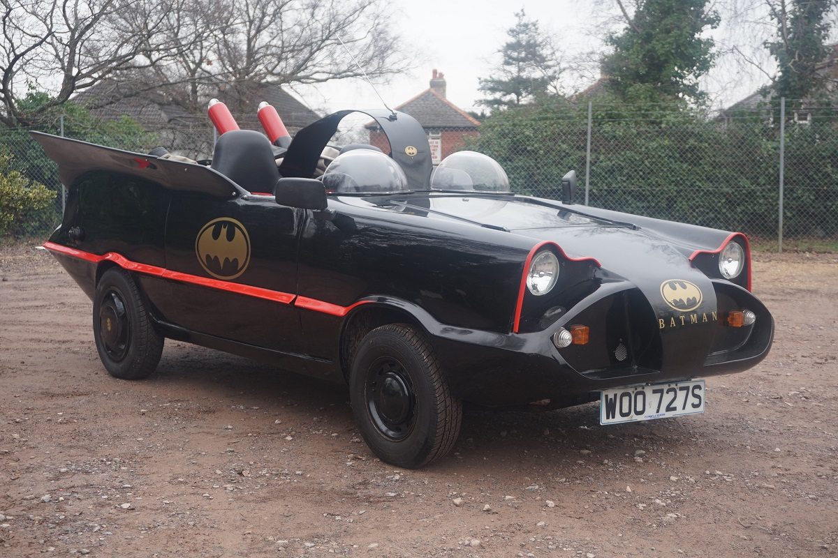 Reliant Kitten DL “Batmobile” 1977