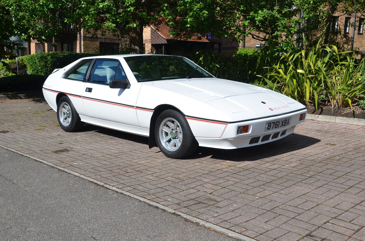 Lotus Eclat Excel 1984