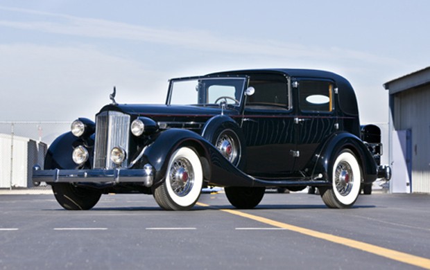 1935 Packard Twelve Model 1207 Town Car