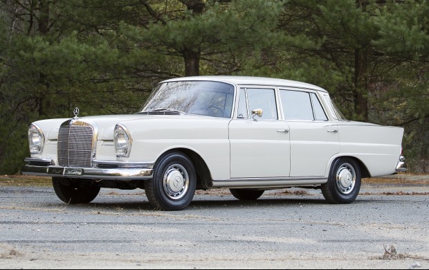 1967 Mercedes-Benz 230 S