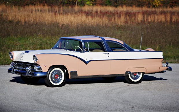 1955 Ford Fairlane Crown Victoria