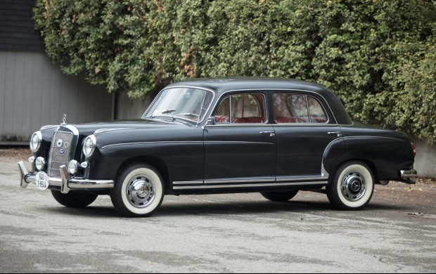 1959 Mercedes-Benz 220 S Sedan