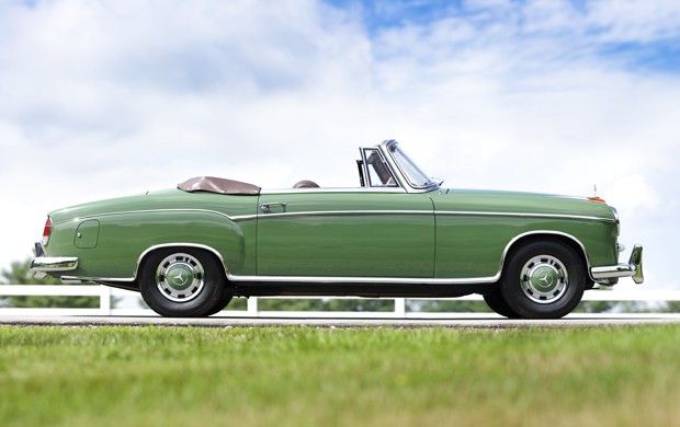 1960 Mercedes-Benz 220SE Cabriolet