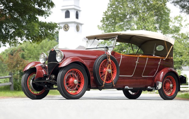 1929 Bugatti Type 44 Dual-Cowl Phaeton