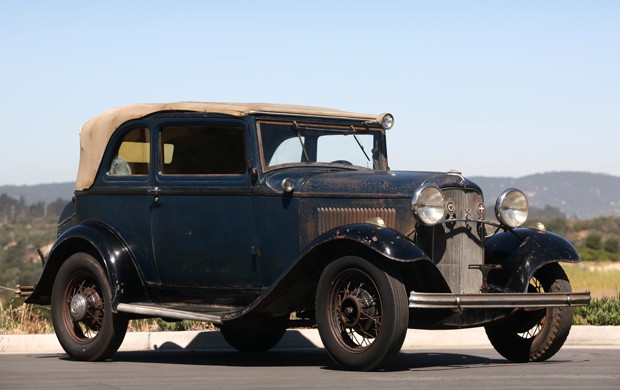 1932 Ford V-8 B-400 Convertible Sedan