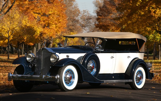 1933 Packard 1005 Twelve Touring