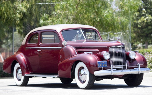 1940 Cadillac Series 90 V-16 Sport Coupe