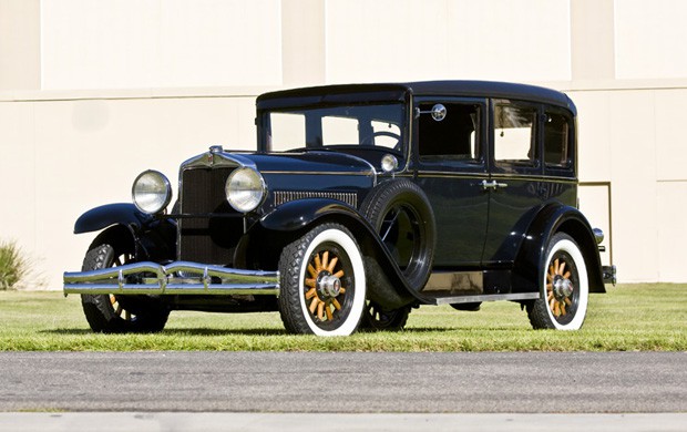 1929 Hupmobile Century Six Sedan