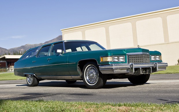 1976 Cadillac Fleetwood 60 Castilian Estate Wagon