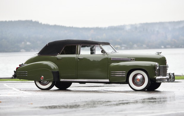 1941 Cadillac Series 62 Convertible Sedan